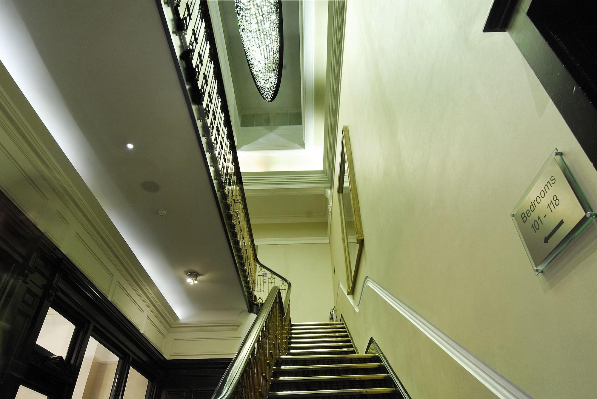 Montcalm Brewery, London City Екстер'єр фото Staircase