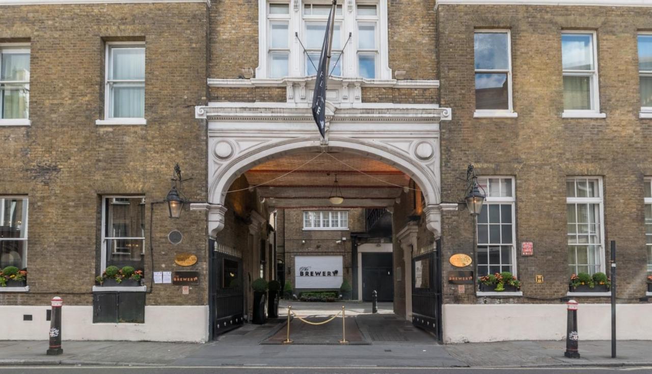 Montcalm Brewery, London City Екстер'єр фото The entrance to the hotel